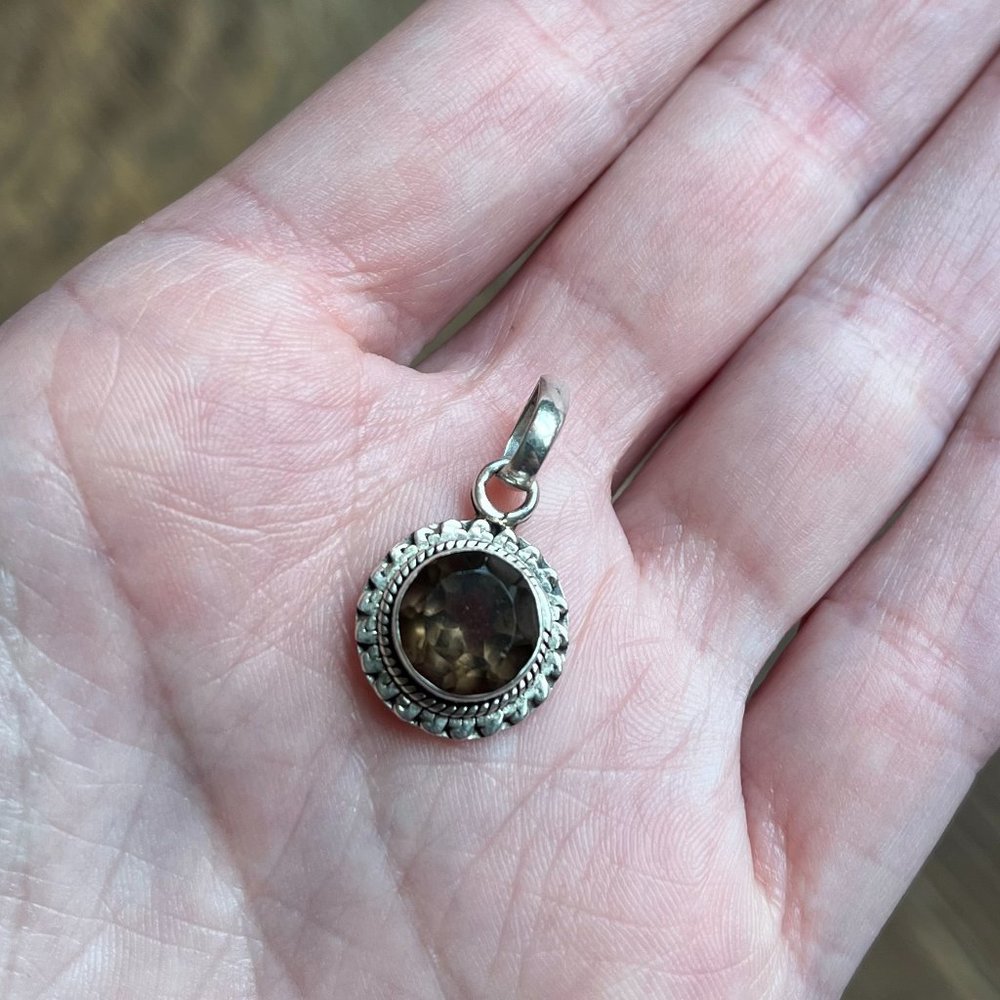 Dainty *Smoky Quartz* Pendant | Silver Necklace | Detail Engraved Border | EUC